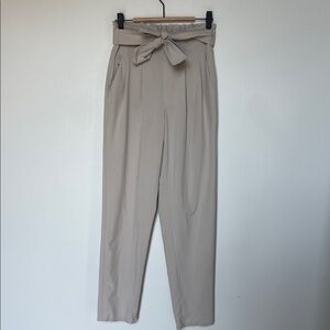 Athleta Skyline Pants II Womens Size 00 XS Beige Bone Paperbag Tie Waist
